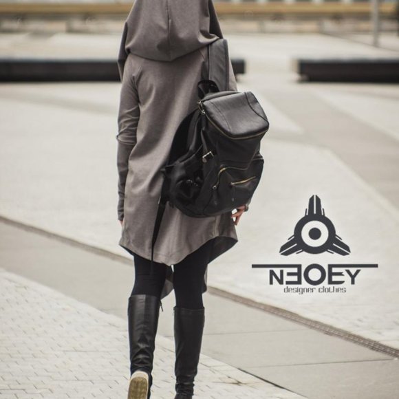 Witchy/ Postapocalyptic Cloak - Picture 3 of 7